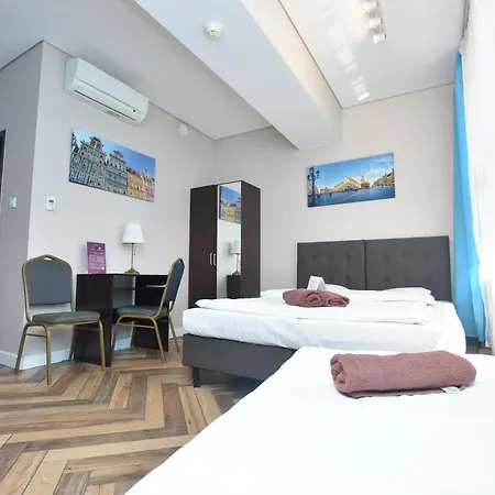 Dukes - Wita Stwosza Apartment