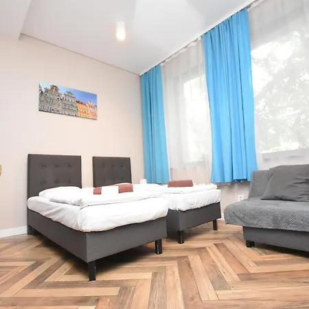 Dukes - Wita Stwosza Apartment *